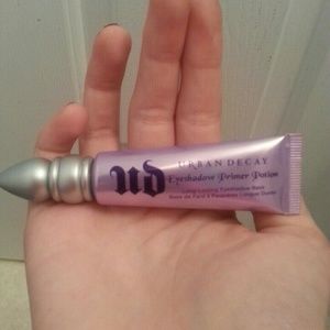 Primer potion and tarte set