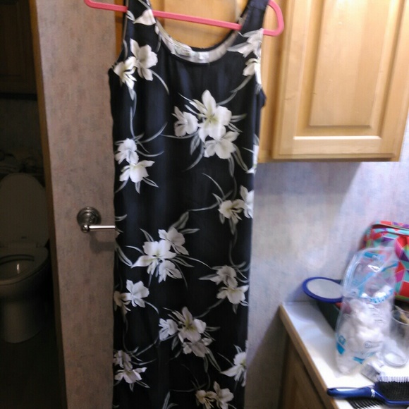 Authentic tommy bahama maxi dress