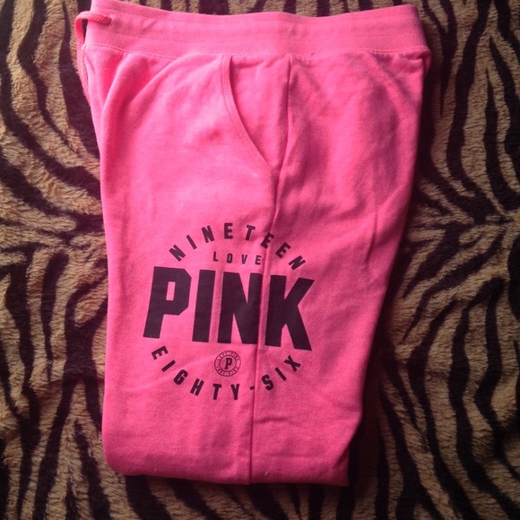 Pink suit set - Picture 4 of 4