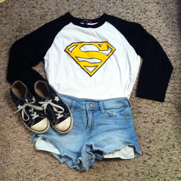 Baseball tee