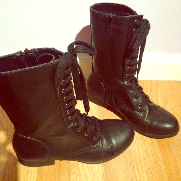 🚫SOLD🚫 Black Troopa Boots