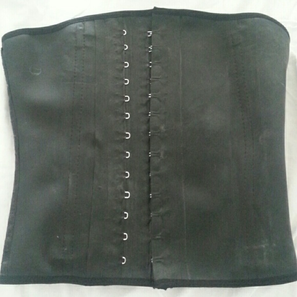 Waist trainer sz 34