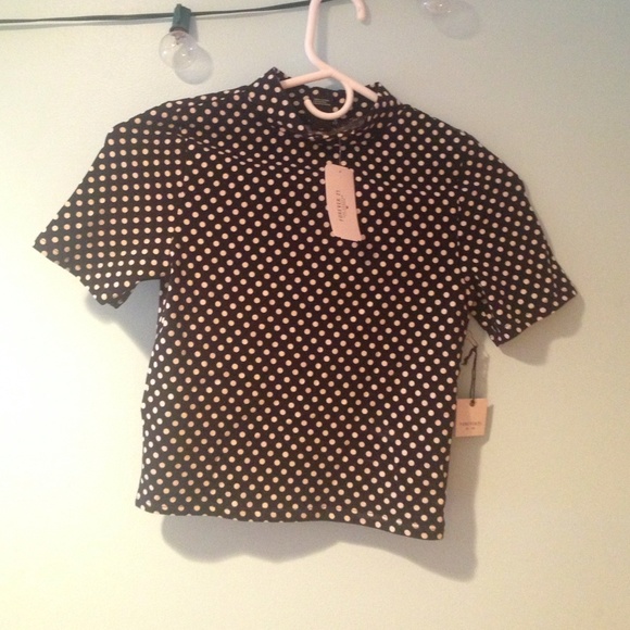 NWT Polka dot crop top