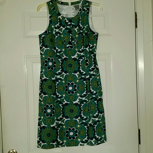 Ann Taylor Dresses & Skirts - Cute printed dress