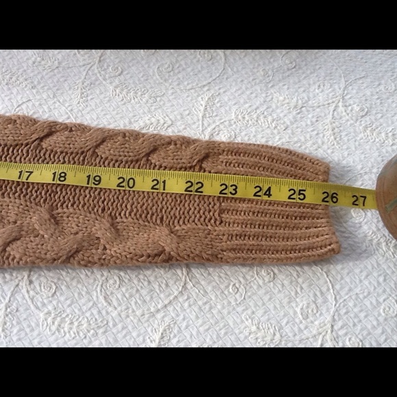 New w/ tags Designer sweater by M&He - Picture 4 of 4