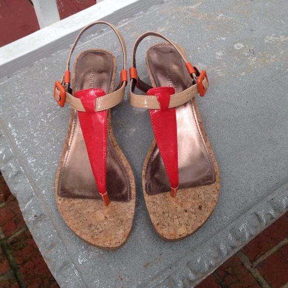 Kenneth Cole Reaction wedge sandal - Picture 1 of 4