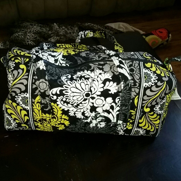 Vera small duffel baroque