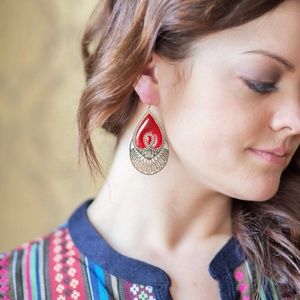 🔶LAST PAIR!🔶 Gold & Lacquer Ornate Earrings, Red