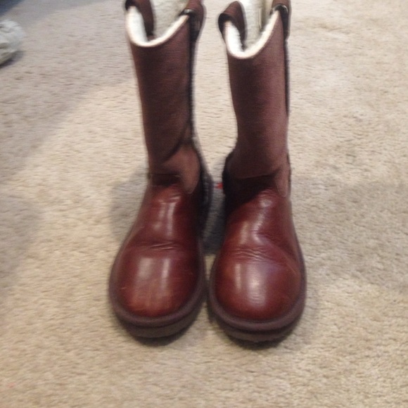 American Eagle boots