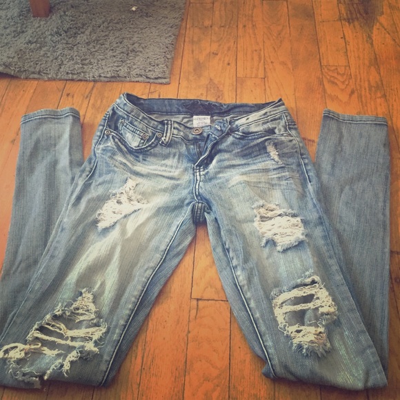 Ripped jeans