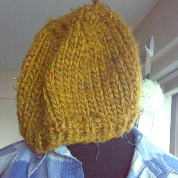Urban Outfitters Accessories - SALE now $13 Urban Outfitters light brown Knit hat
