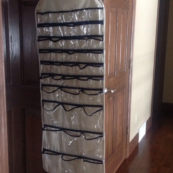 Unknown Accessories - Large Jewelry closet organizer 3 1/2 long by 1 1/2