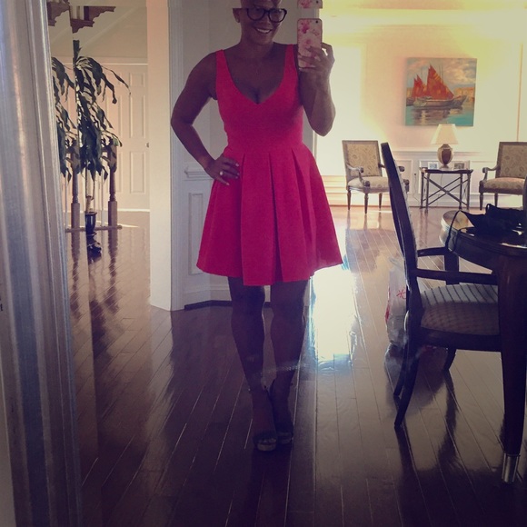 ABS Allen Schwartz Dresses & Skirts - 🎈🤑SALE🤑🎈ABS V Neck Flare Dress in Fushia/Pink