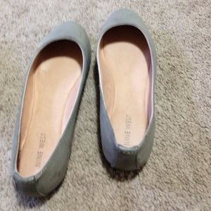 Nine West flats