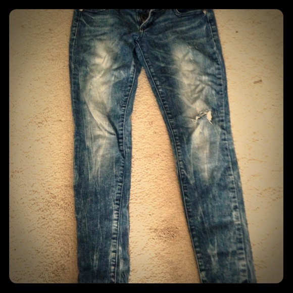 Jeans