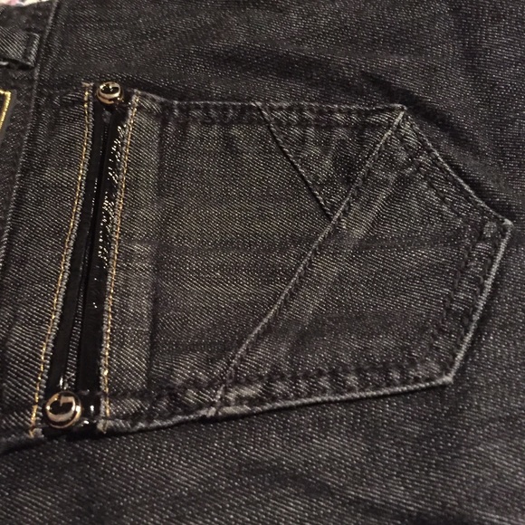 Guess Premium Jeans Size 28 - Picture 3 of 4