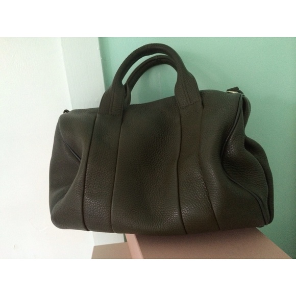 AUTHENTIC ALEXANDER WANG ROCCO DUFFLE BAG - Picture 3 of 4