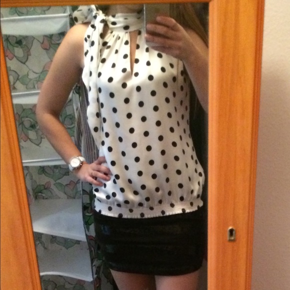 White House Black Market polka dot blouse.