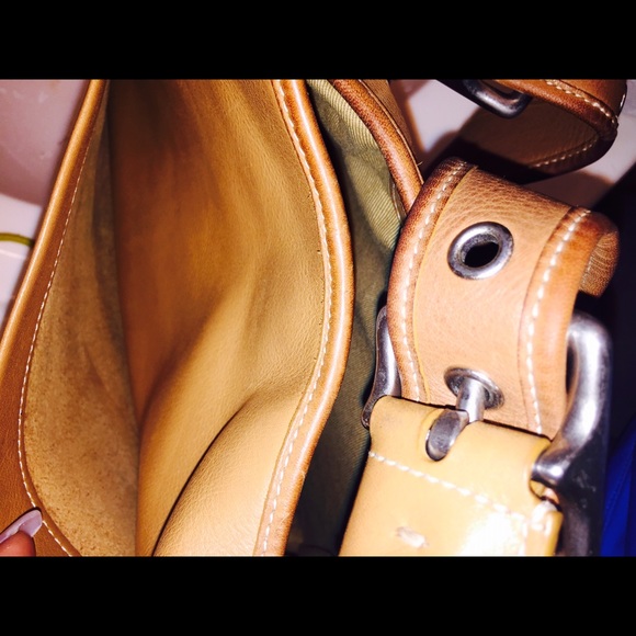 Tan Leather Coach Bag - Picture 4 of 4