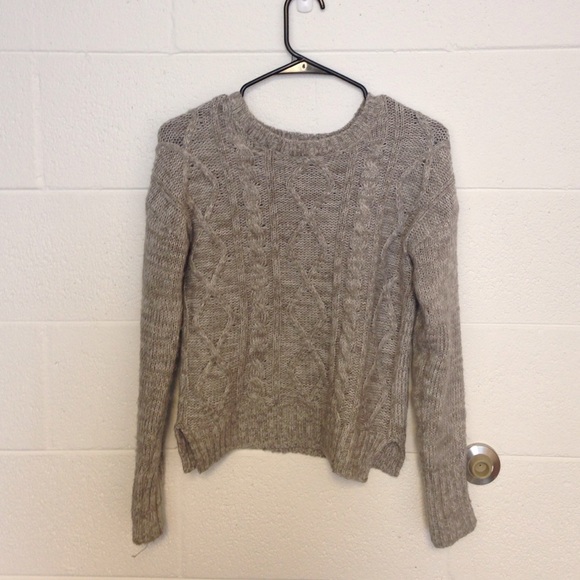 Grey sweater