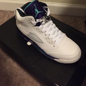 JORDAN GRAPE 5s