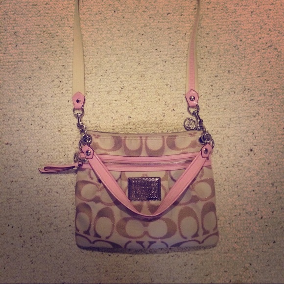 Medium size coach cross body bag