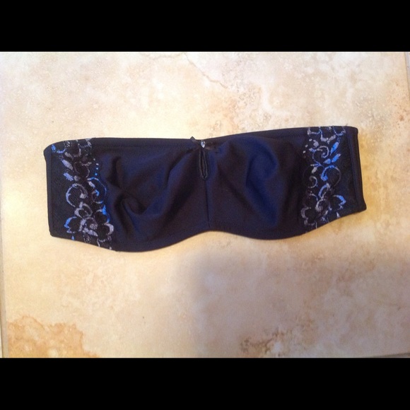 CURVATION STRPLESS BRA (bundle for mmetzger75)