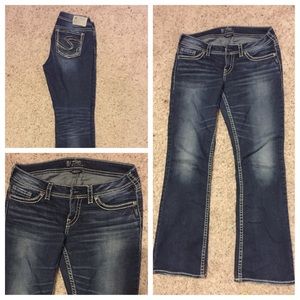 Silver jeans. Only worn 3 times. Size 29x31