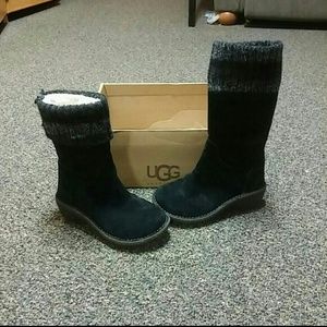 Authentic UGG Kaylana Boots