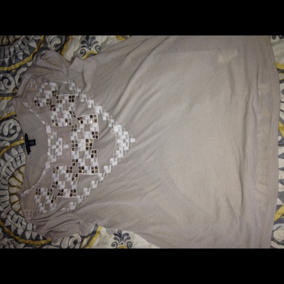 Cute Tan shirt with design on front