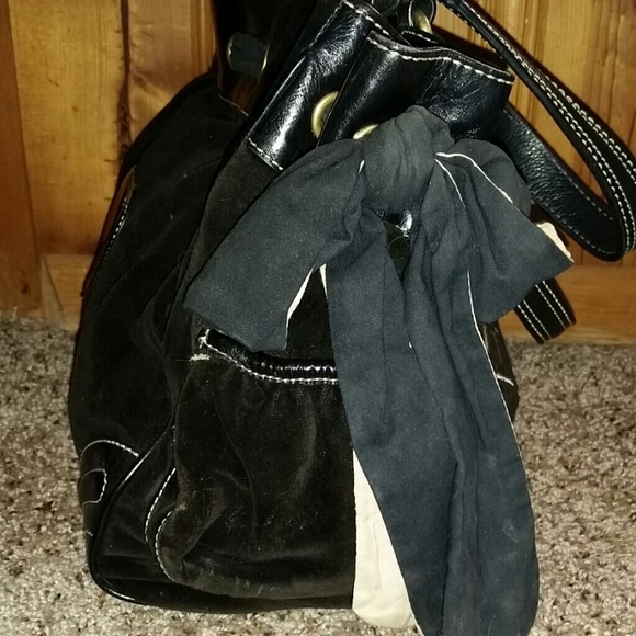 ❗️SOLD❗️Dark Brown Heritage Crest Daydreamer Purse - Picture 3 of 4