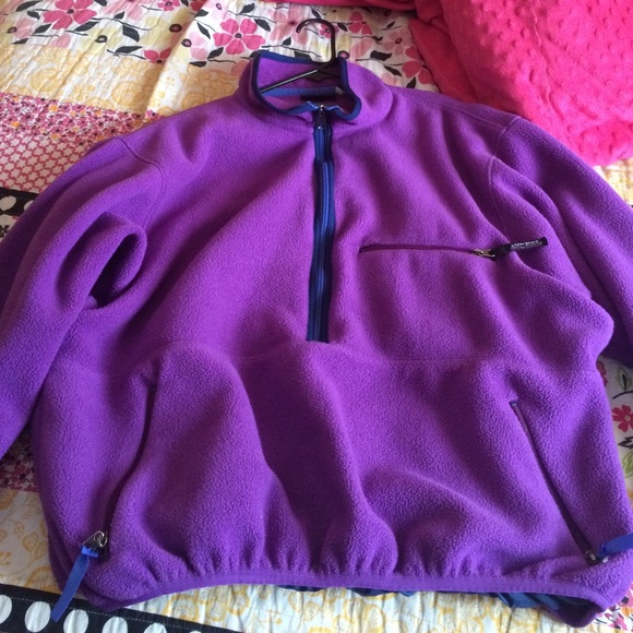 Purple Patagonia pullover with no stains