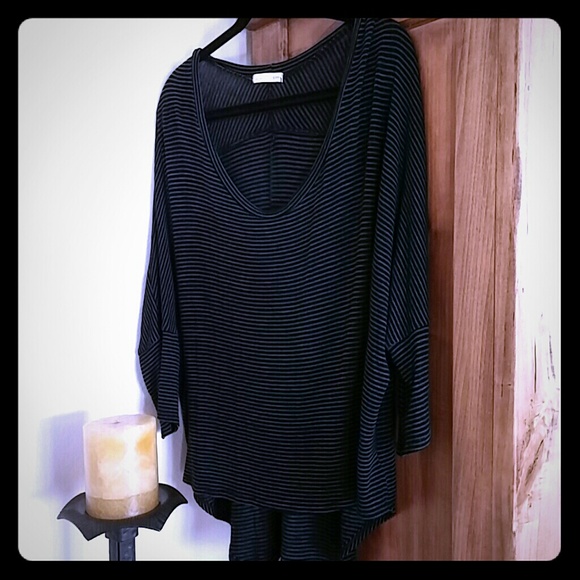 Lounge wear shirt with Vneck