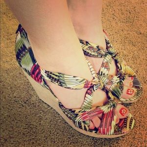 ❗️SALE❗️Wedge Heel