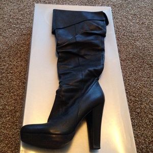 Jessica Simpson size 7.5 black boots