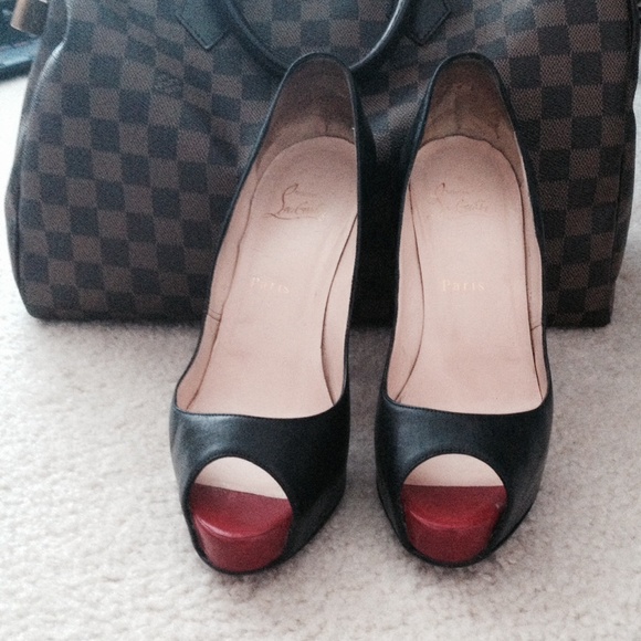 Christian Louboutin Very Prive EU38.5 FOR MICHELLE