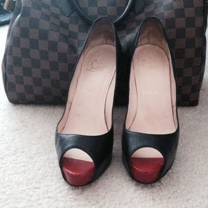 Christian Louboutin Very Prive EU38.5 FOR MICHELLE
