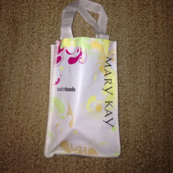 Mary Kay satin hands kit