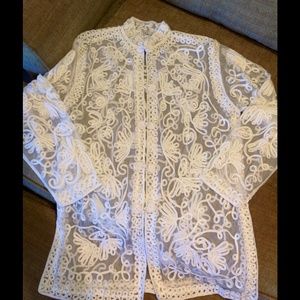 Wei Li Lovely Lace Top Size L