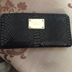 MK black snake skin wallet,like new