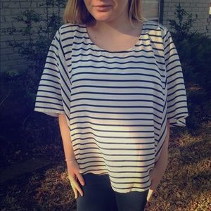 Striped flowy tee