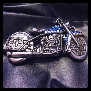 🔴SOLD🔴Motorcycle buckle w/crystals