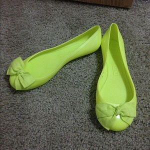J crew green jelly flats