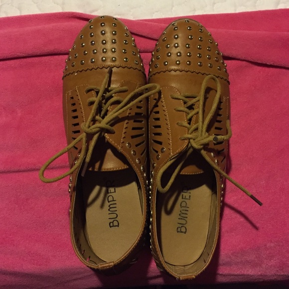 Really cute shoes with gold studs!