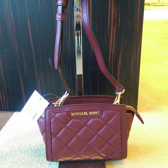 MICHAEL Michael Kors Handbags - Michael Kors Quilt Mini Selma