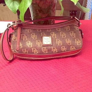 Dooney & Bourke purse