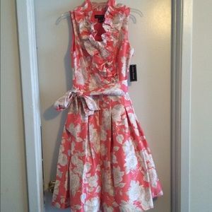 Jessica Howard floral dress