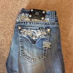 Miss me cropped Capri pants