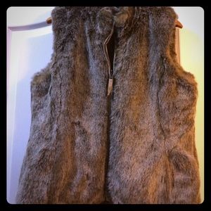 Reversible khaki/faux rabbit fur vest