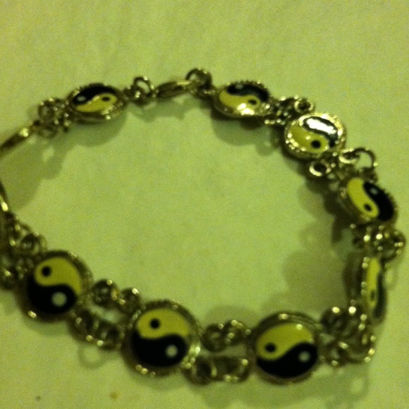 Enamel bracelet - Picture 1 of 3